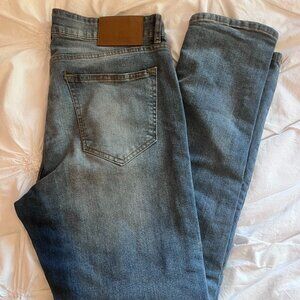 Weatherproof Vintage Slim Tapered Jeans